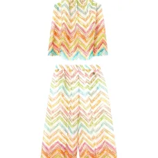 Комплект из топа и брюк с узором шеврон