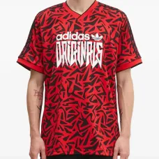 Футболка с абстрактным принтом