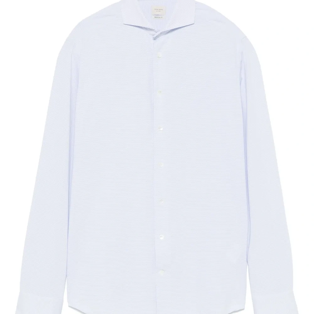 Рубашка со срезанным воротником