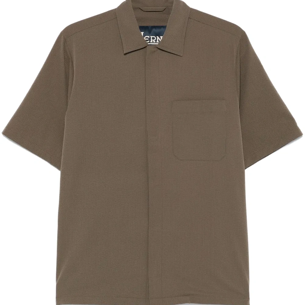 Рубашка со складками