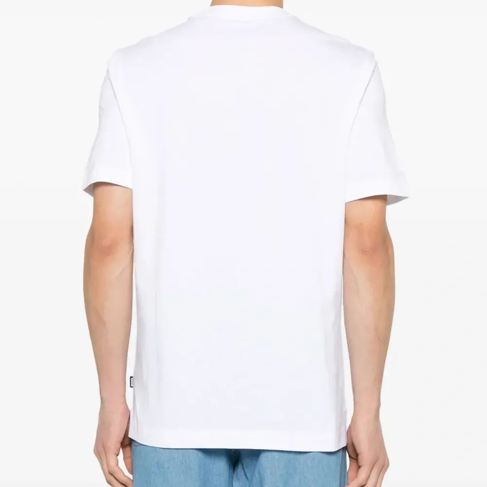 Футболка с логотипом