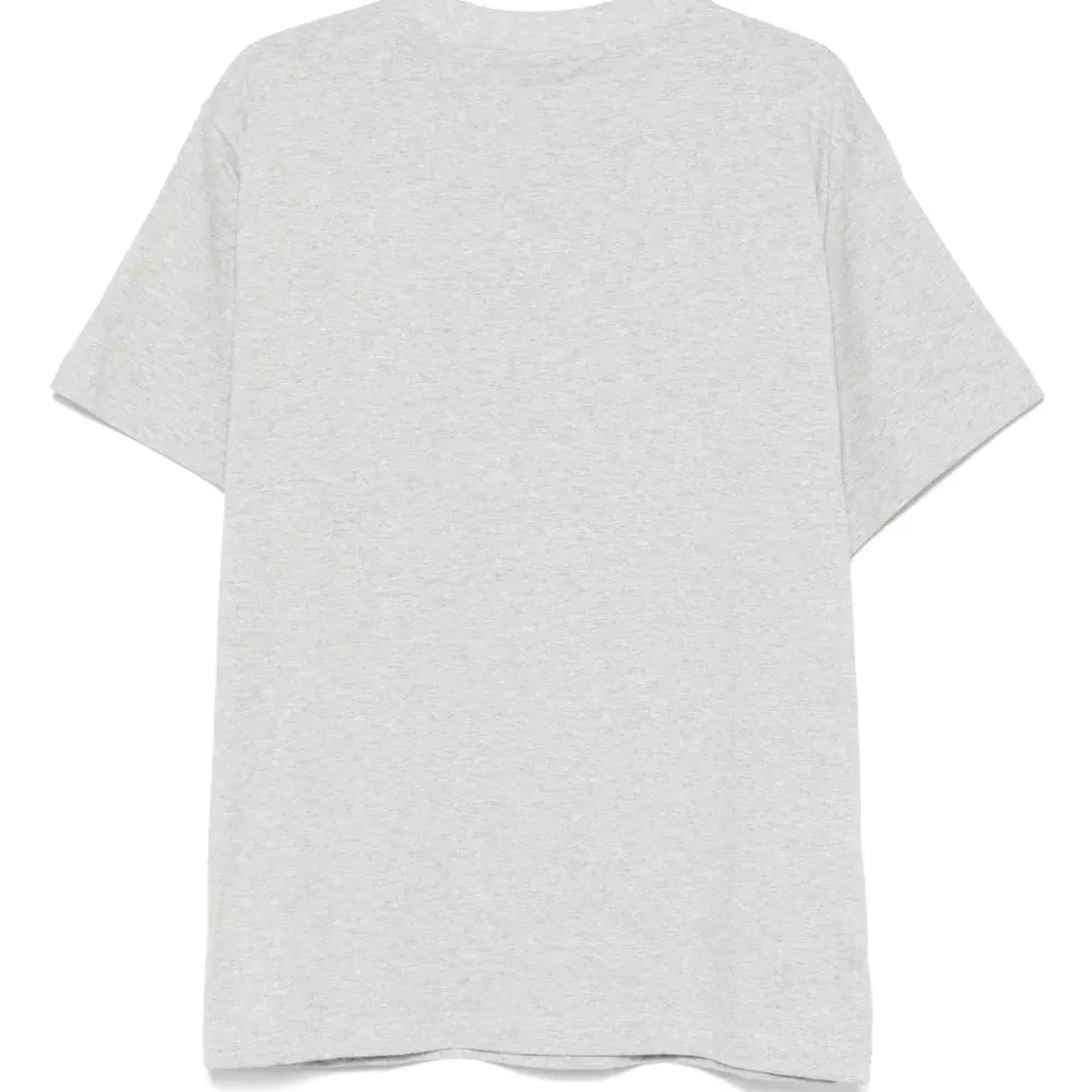 Футболка с круглым вырезом