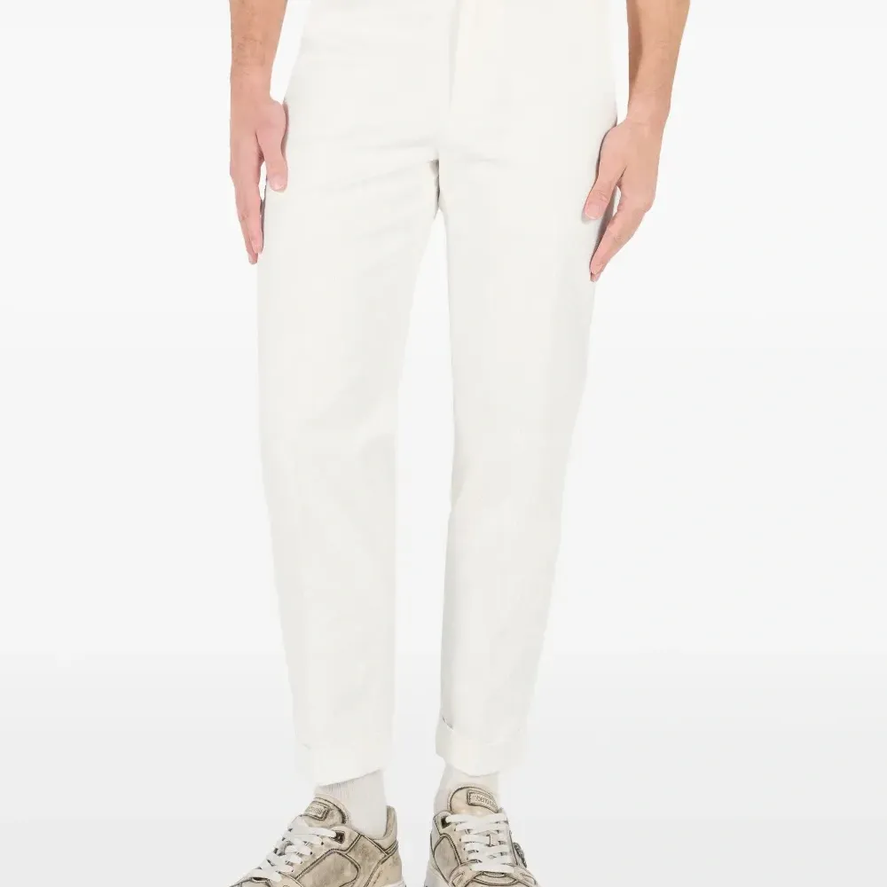 Брюки с карманами