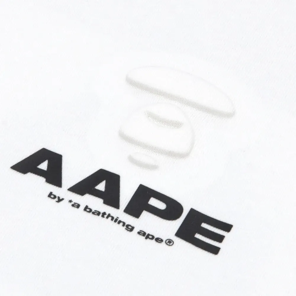 Футболка с круглым вырезом