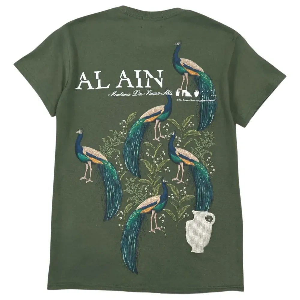 Футболка с графичным принтом