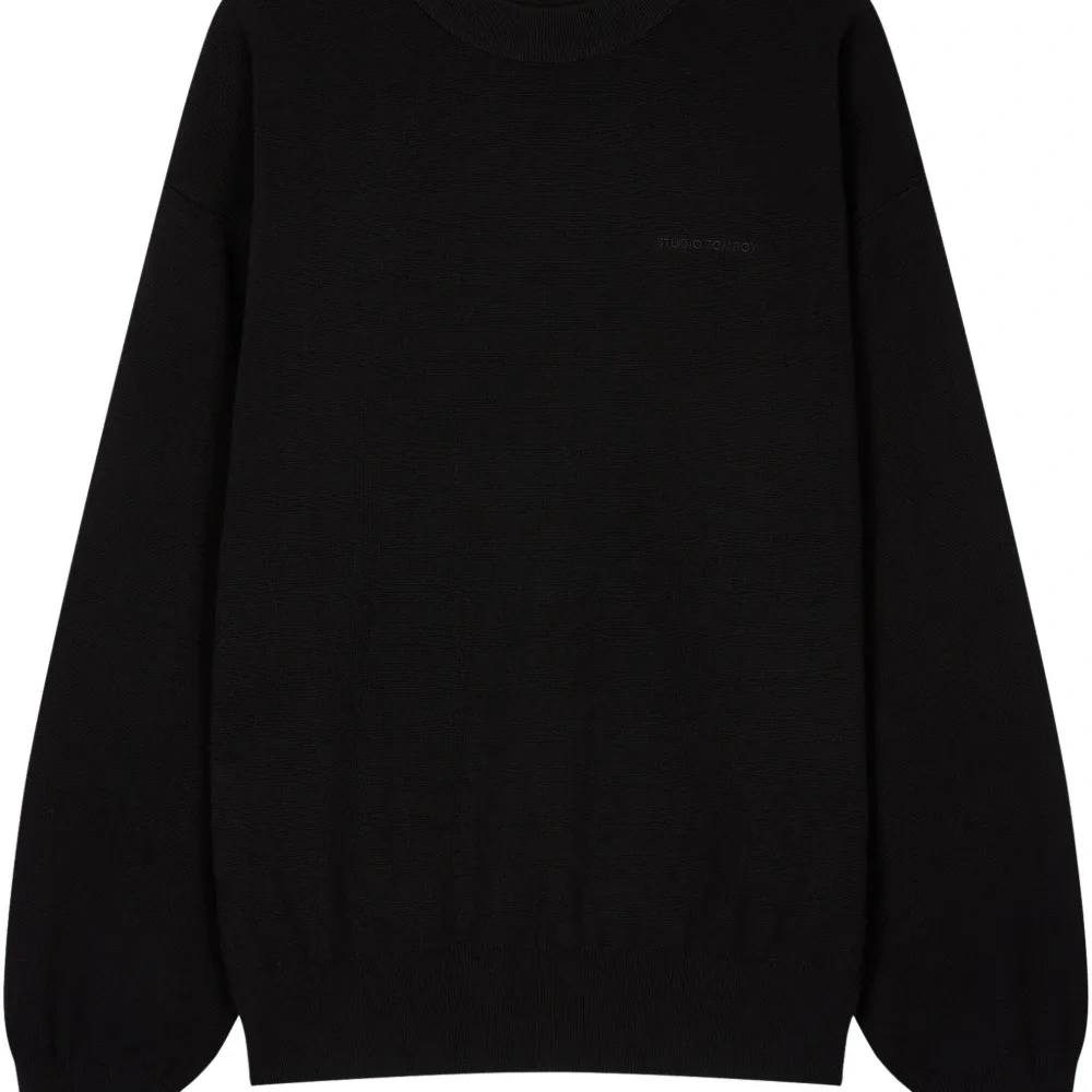 Джемпер с круглым вырезом