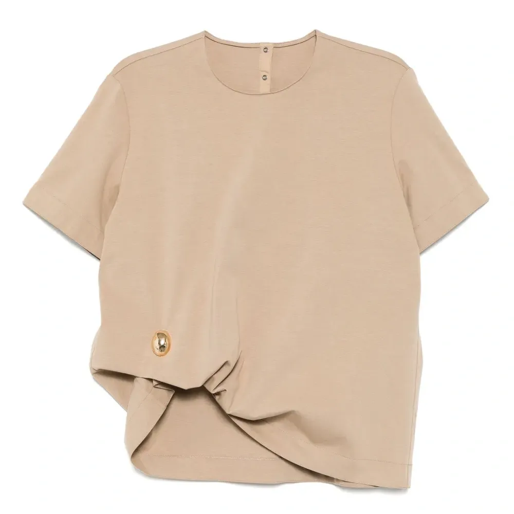 Декорированная футболка