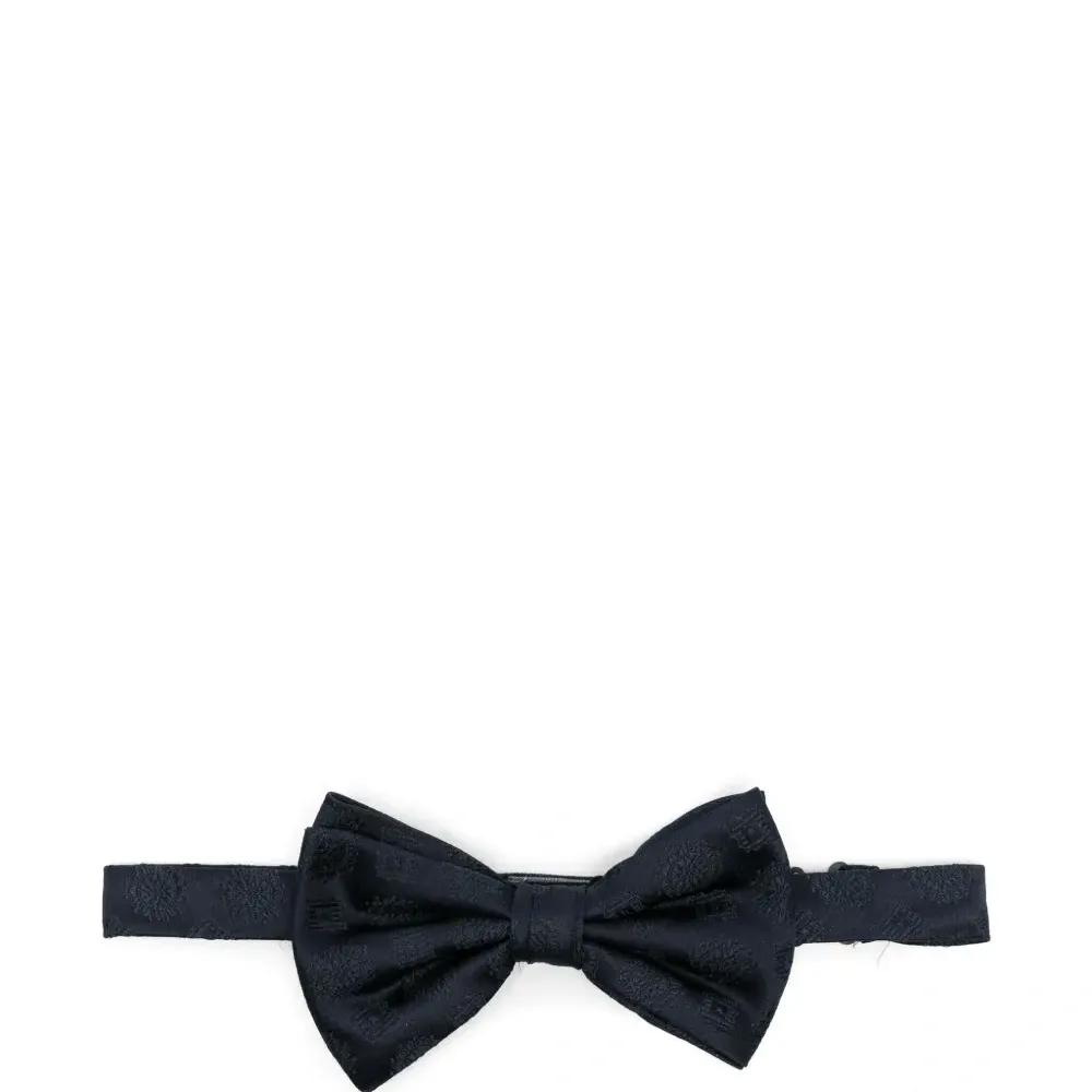 Шелковый галстук-бабочка