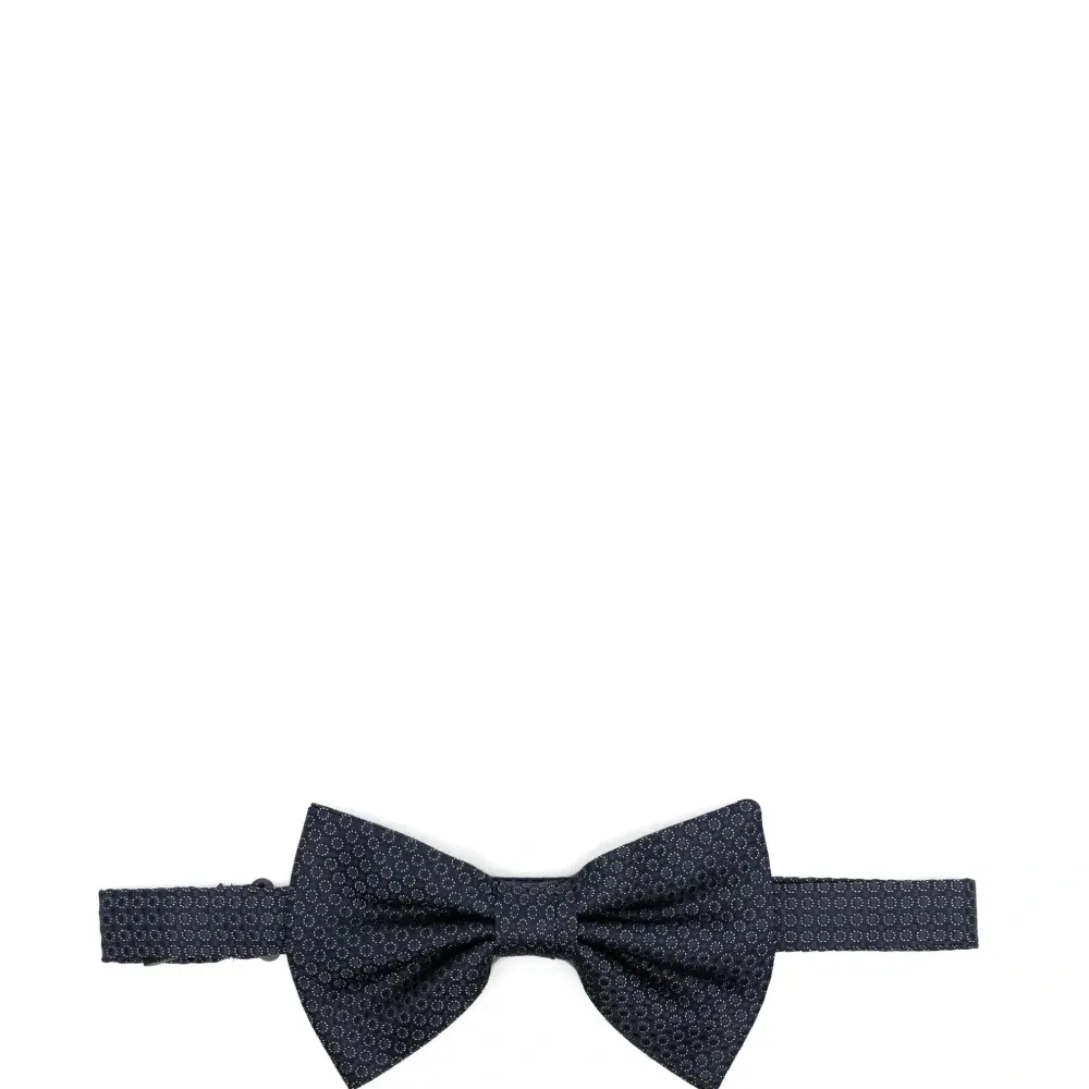 Шелковый галстук-бабочка