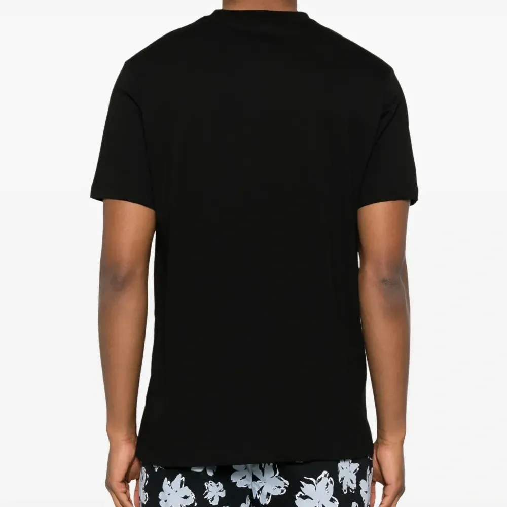 Футболка с логотипом Футболка с логотипом