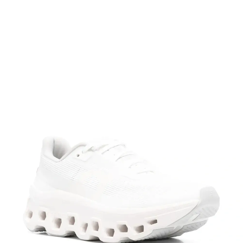 Кроссовки Cloudmonster Void