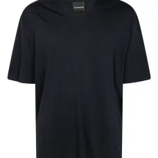 Футболка с V-образным вырезом