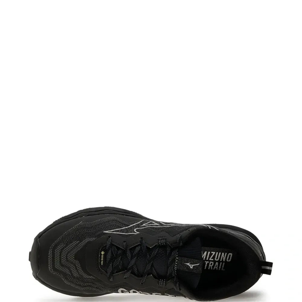 Кеды с нашивкой-логотипом