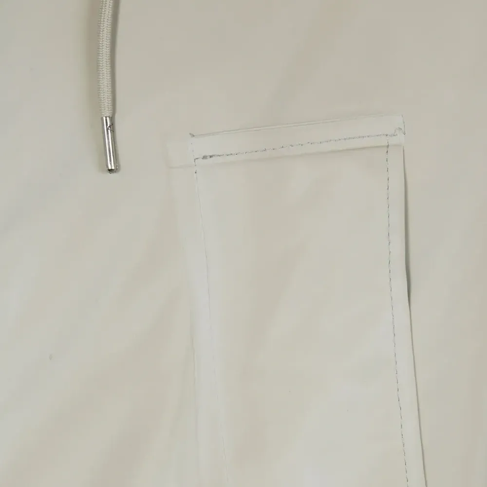 Плащ с капюшоном