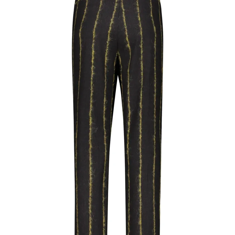 брюки в полоску