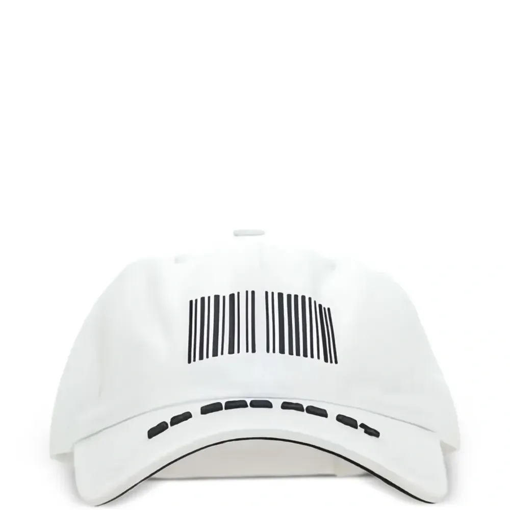 Кепка с принтом