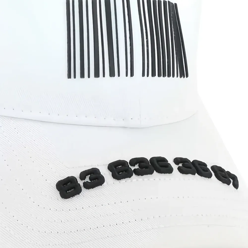 Кепка с принтом