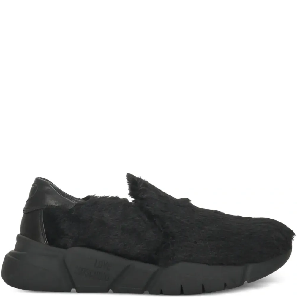 Кроссовки с искусственным мехом