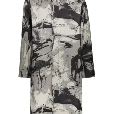 Пальто с абстрактным принтом
