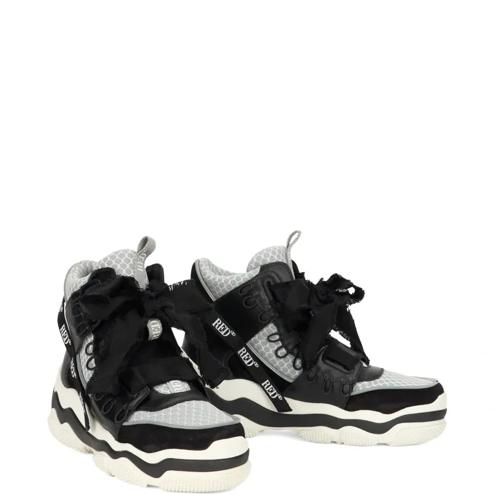 Кеды с отделкой лентой