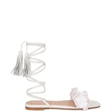 Сандалии с плетёными кисточками