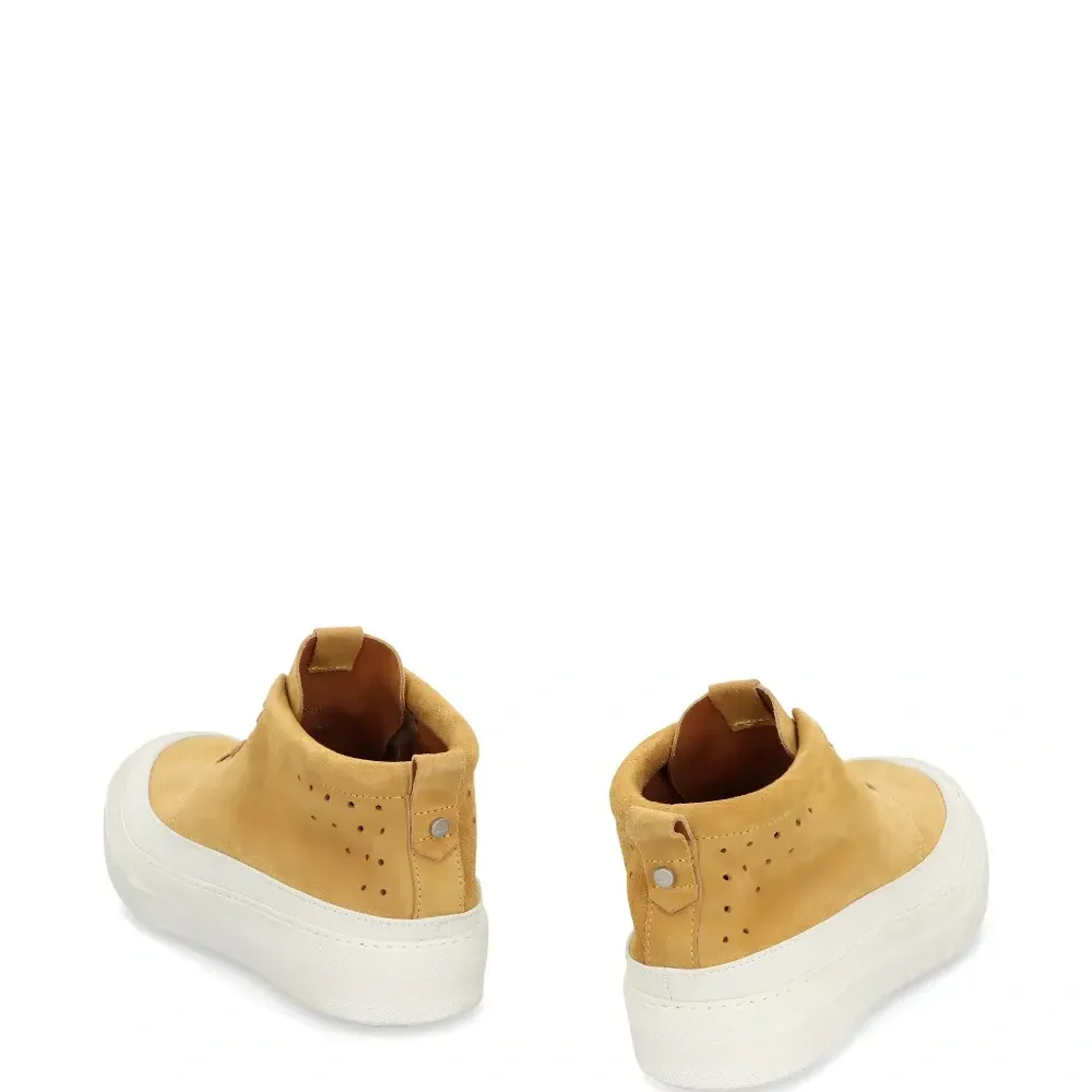 высокие кеды