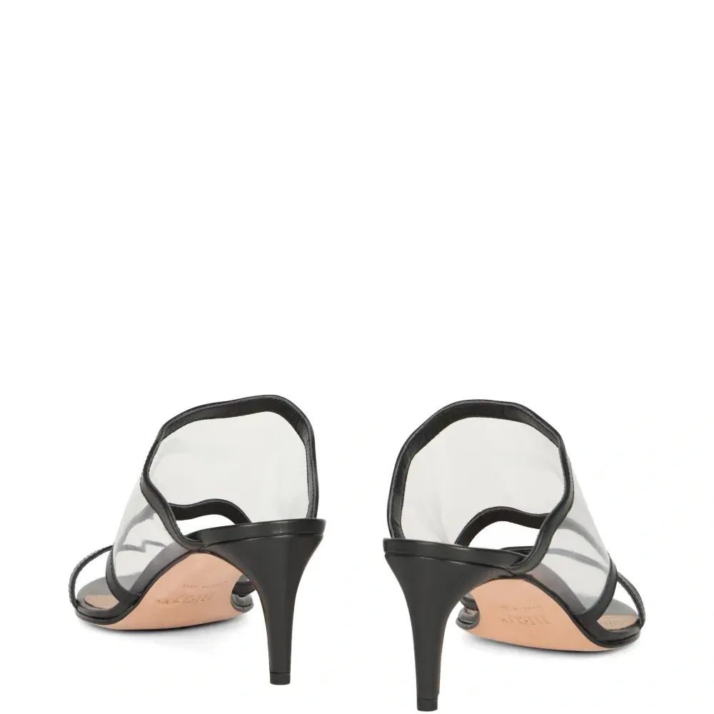 Сандалии без застёжек Сандалии без застёжек