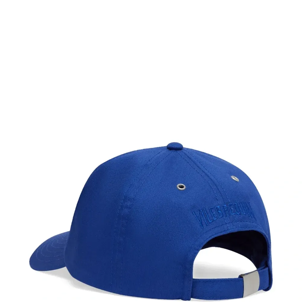 Бейсболка с вышивкой