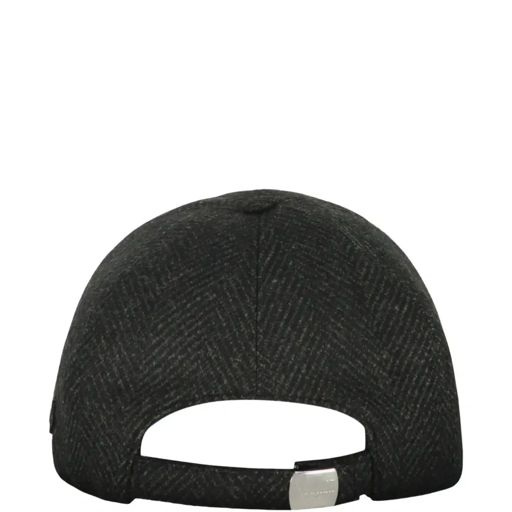 Бейсболка с ёлочным узором