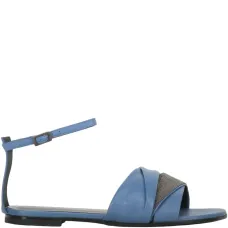 Декорированные сандалии