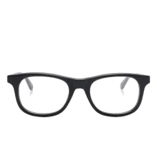 Очки в прямоугольной оправе Очки в прямоугольной оправе