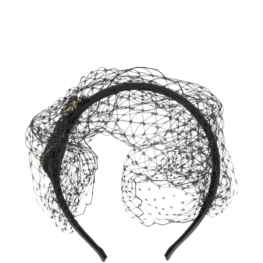 Аксессуар для волос с украшением в виде сердца Аксессуар для волос с украшением в виде сердца