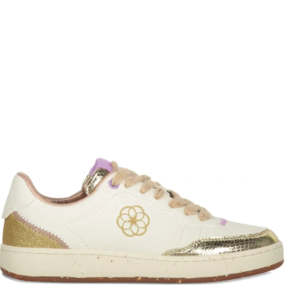 Декорированные кроссовки Декорированные кроссовки