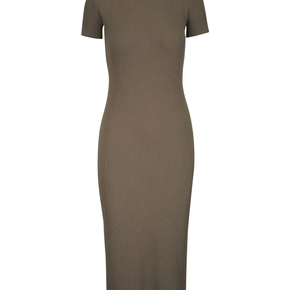 Платье миди в рубчик