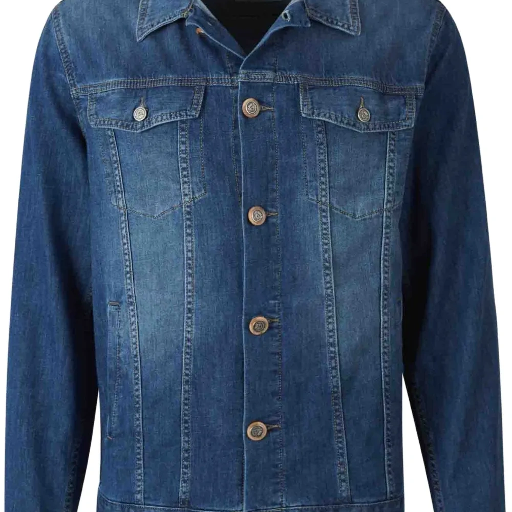 Джинсовая куртка