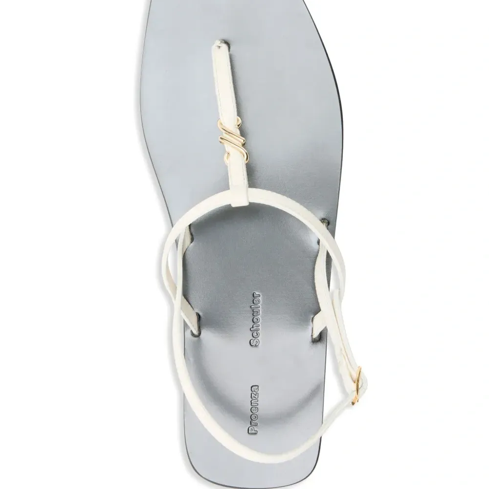 Сандалии с перекрестными ремешками