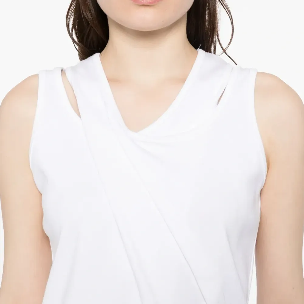 Топ без рукавов