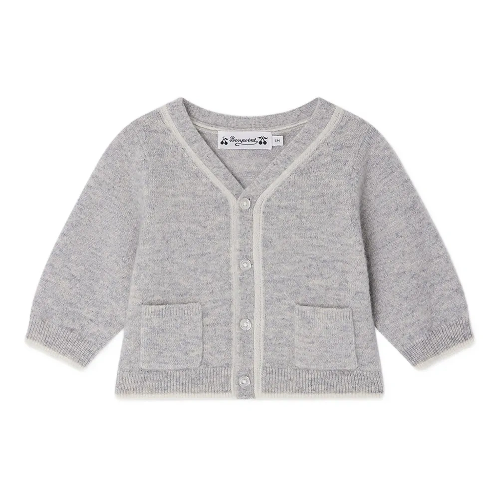 кардиган с накладными карманами