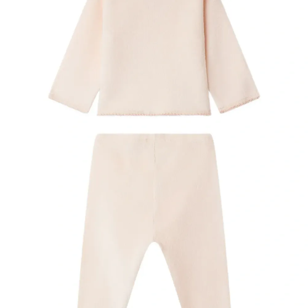 костюм-двойка с оборками