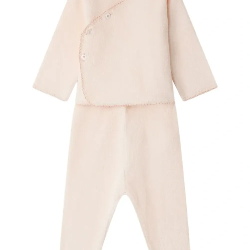 костюм-двойка с оборками