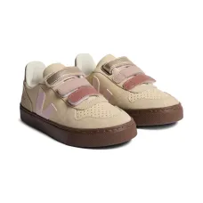 Кроссовки V-90 из коллаборации с Veja