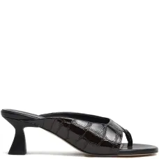 Сандалии с тиснением под кожу крокодила