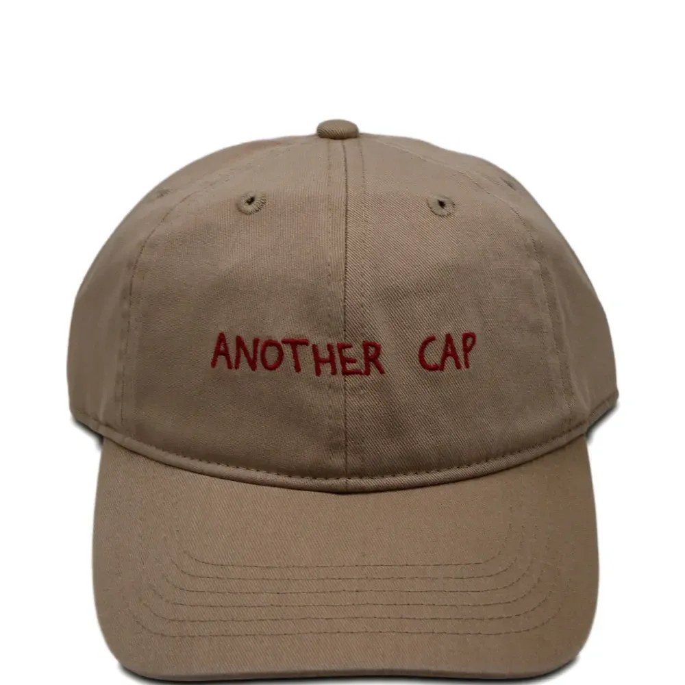 Бейсболка с вышивкой Бейсболка с вышивкой