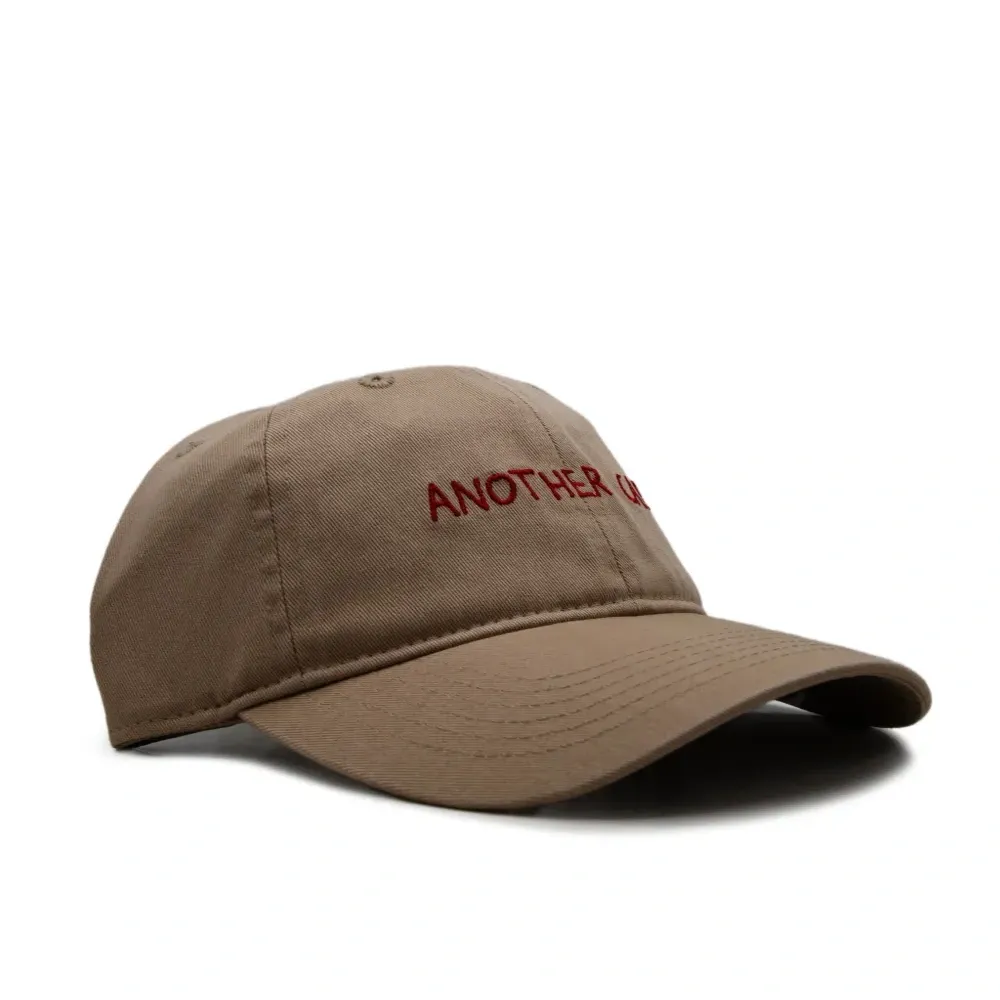 Бейсболка с вышивкой Бейсболка с вышивкой