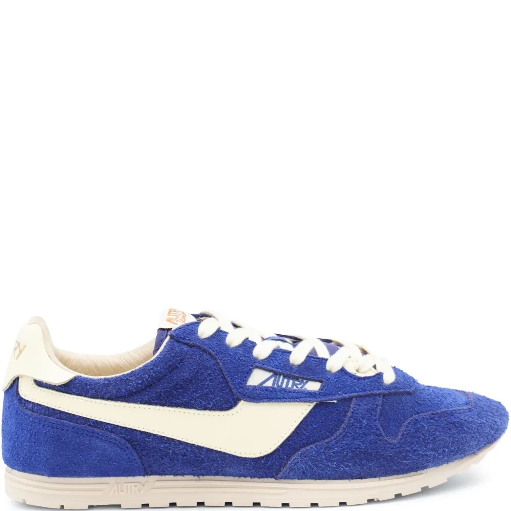 Кроссовки со вставками