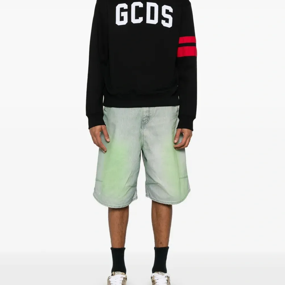 Толстовка с логотипом