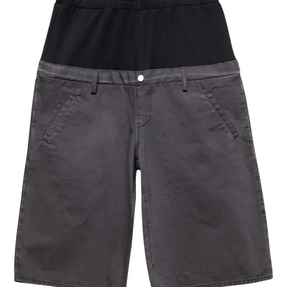 Шорты с низким шаговым швом