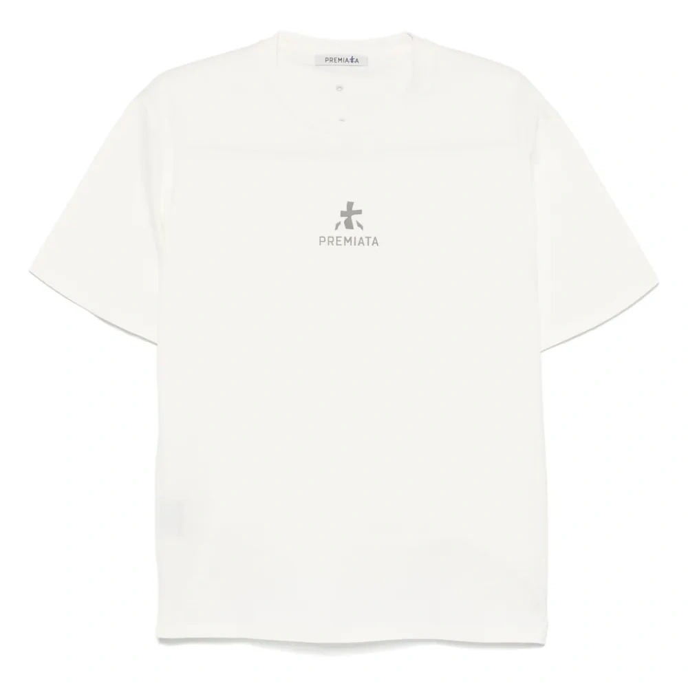 Футболка с логотипом