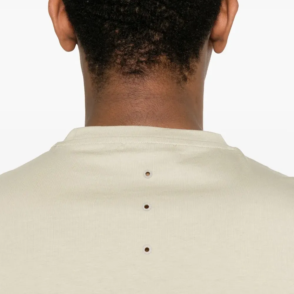 Футболка с круглым вырезом