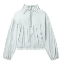 Легкая куртка